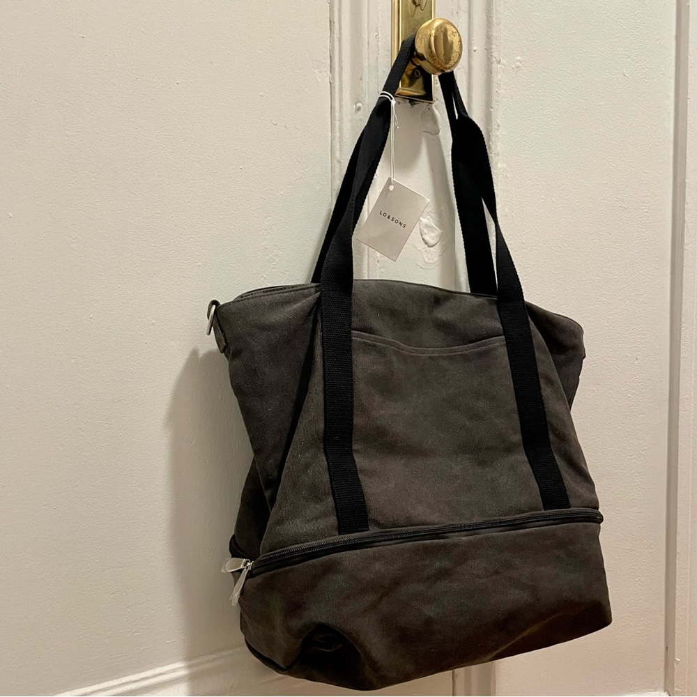 Lo & Sons Catalina Deluxe Canvas Tote (unisex)